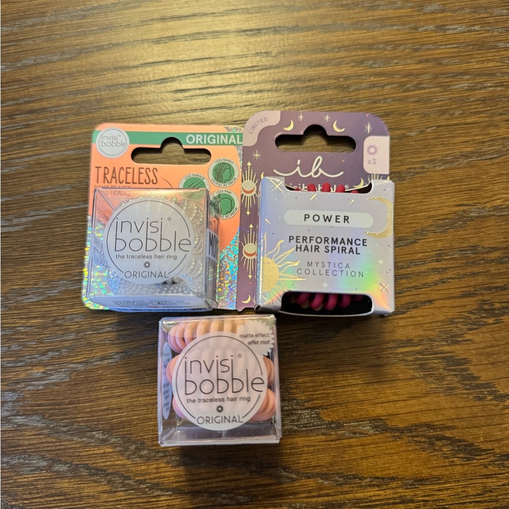 Invisibobble- LOT OF 3